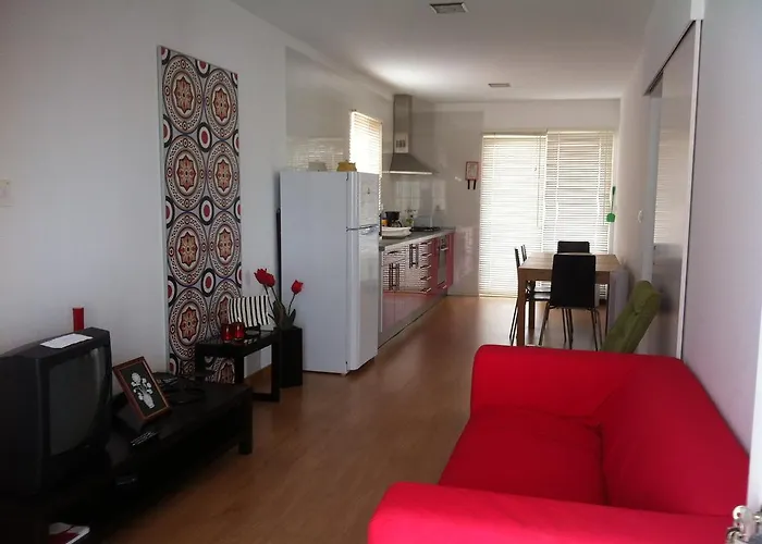 A Casa Da Avenida Tatil Evi Madalena (Azores)